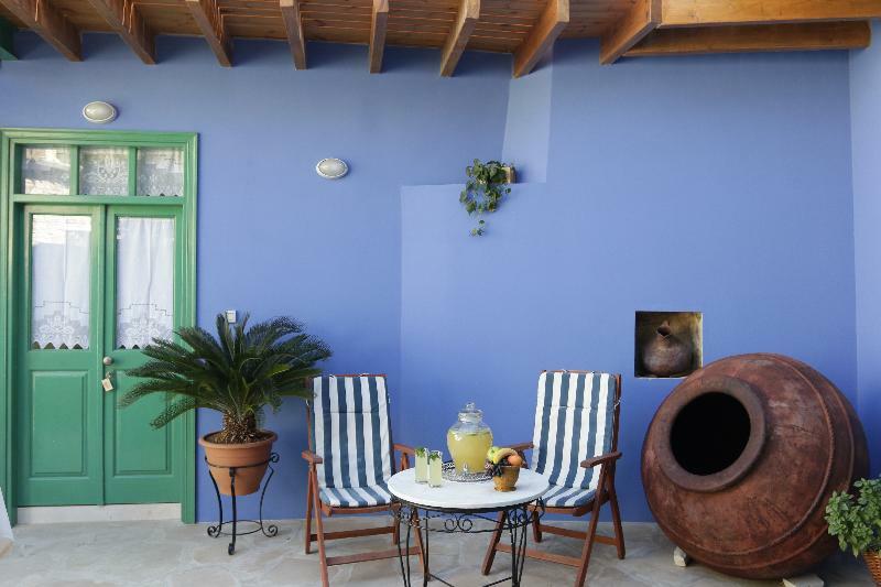 To Konatzi Tis Marikas Tzai Tou Yianni Guest House Kato Drys Exterior photo